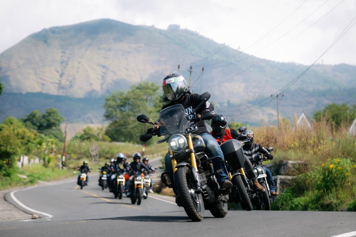 tvs_ronin_touring_bali_lombok