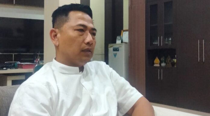 Bg0teYqbuiLGUqykZhXy0fIckNY5xhZpelzReeFE